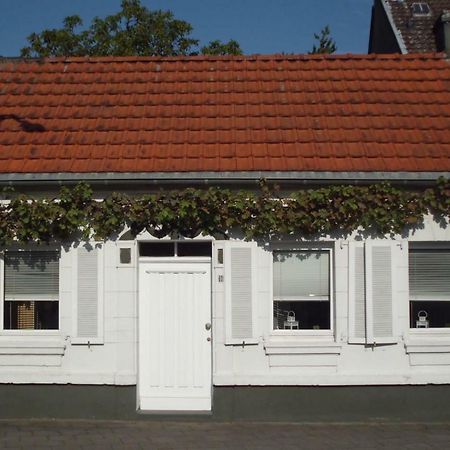 Kleines, Gemuetliches Haeuschen Lejlighed Mönchengladbach Eksteriør billede